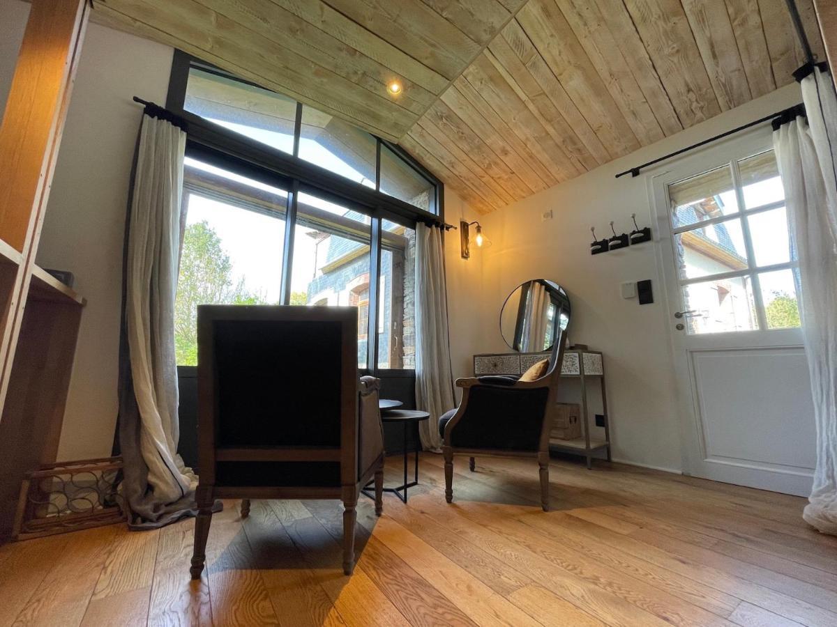 Ferienwohnung La Demoiselle De Bohardy Montrevault Exterior foto